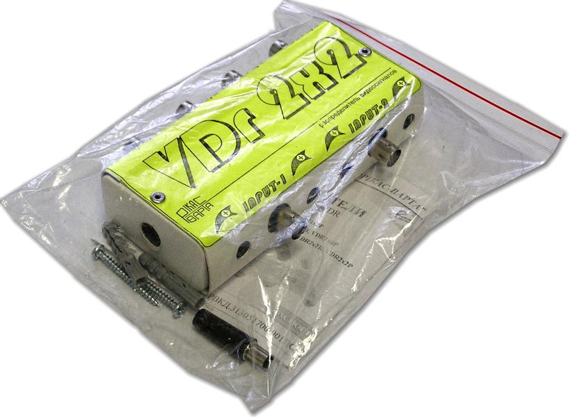 Видеораспределитель-усилитель VDr-2x2B в транспортной таре, с комплектом ЗИП и паспортом